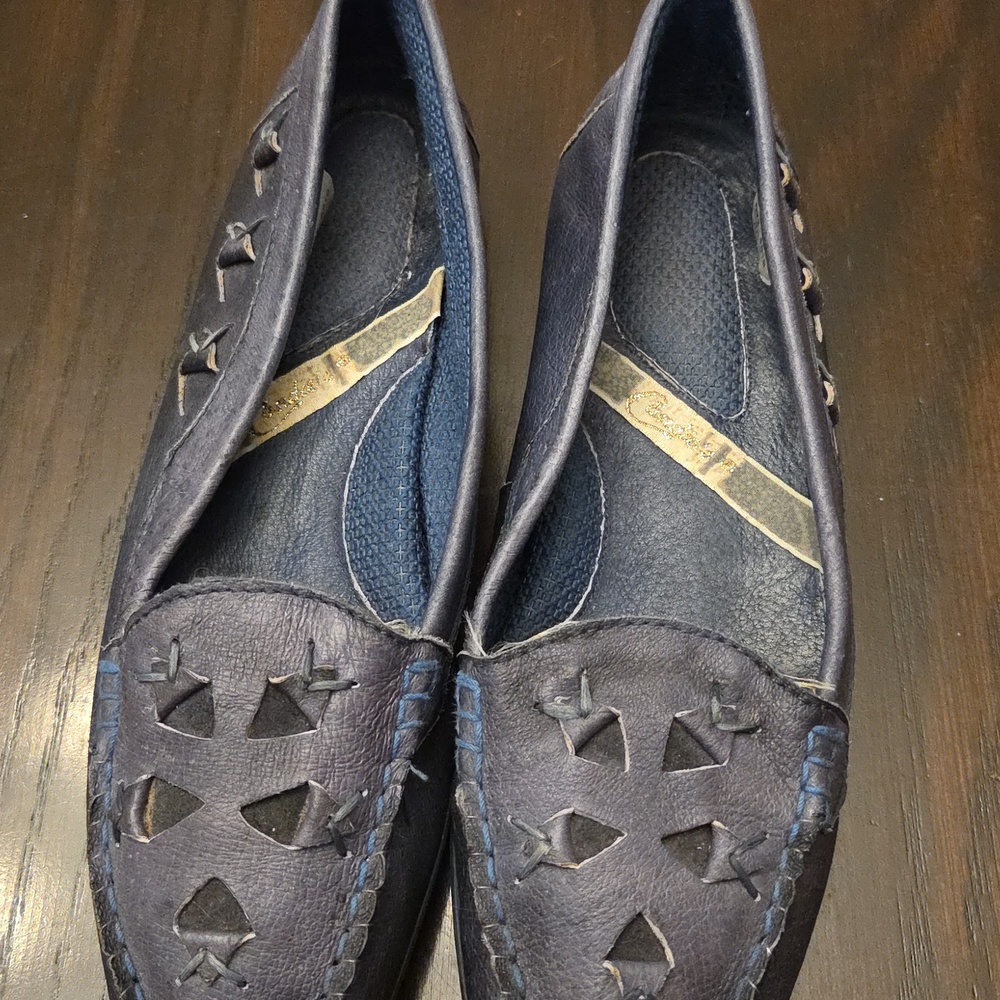 Candie's Navy Blue Loafers with Cut-Out Design